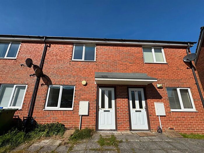 2 Bedroom Terraced House For Sale In Phoenix Drive, Scarborough, YO12