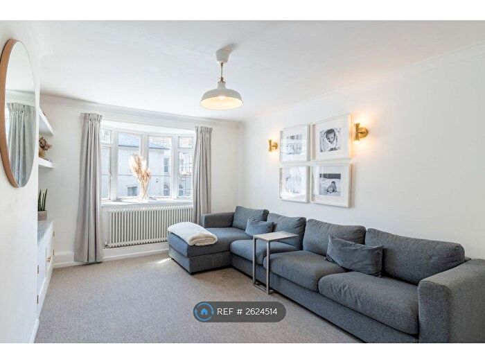 2 Bedroom Flat To Rent In Limerston Street, London, SW10