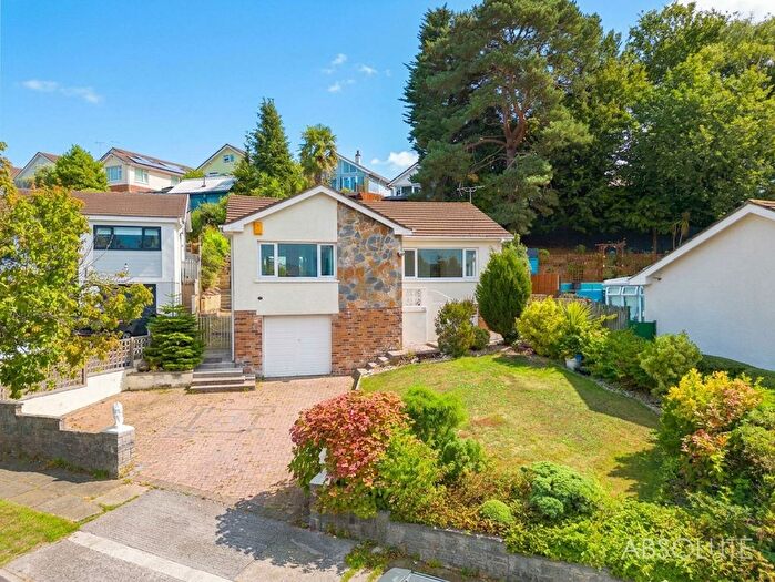 2 Bedroom Detached Bungalow For Sale In Aller Brake Road, Newton Abbot, TQ12