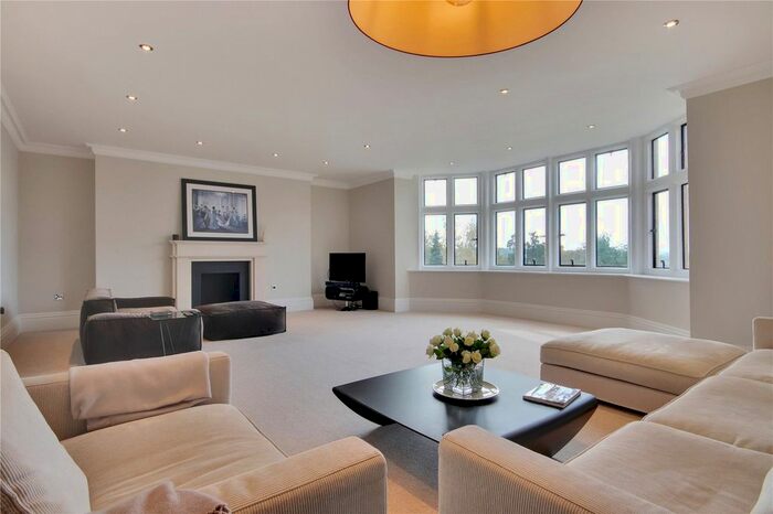 3 Bedroom Flat For Sale In Swaylands, Penshurst Road, Penshurst, Kent, TN11