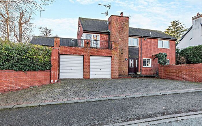 4 Bedroom Detached House For Sale In Pengwern Road, Shrewsbury, Shropshire, SY3