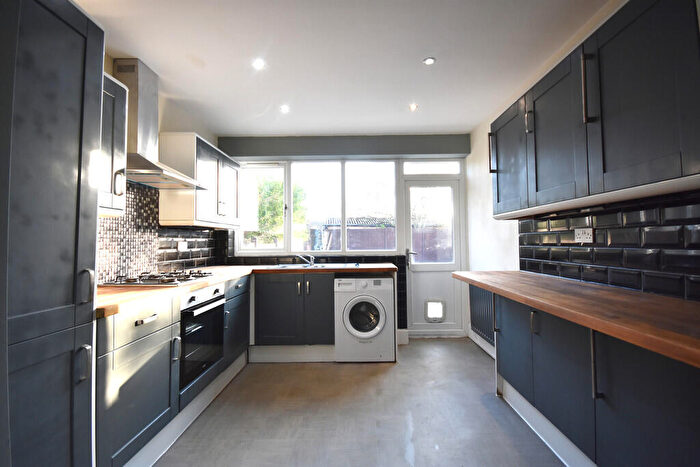 3 Bedroom Semi Detached House To Rent In Stretton Road, Wolston, Coventry, CV8