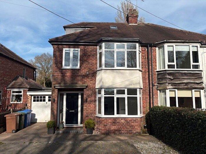 5 Bedroom Semi-Detached House To Rent In Cave Road, Brough, HU15