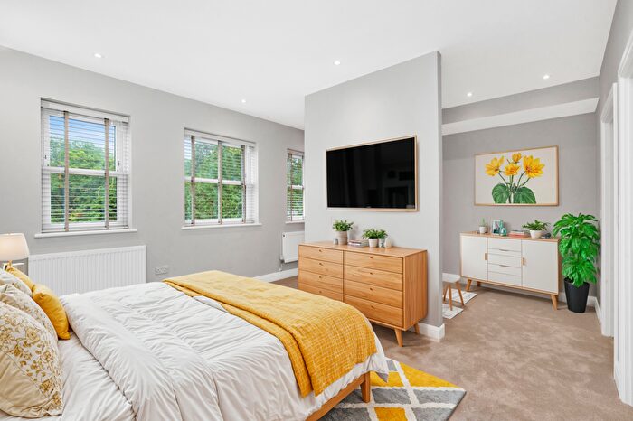 4 Bedroom Town House To Rent In Fir Hollow Gardens, Kenley, CR8