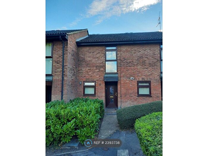 2 Bedroom Terraced House To Rent In Fleetham Gardens, Lower Earley, RG6