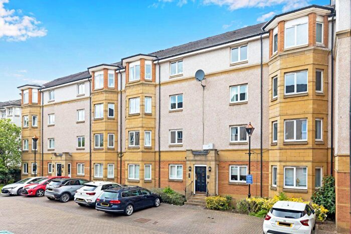 2 Bedroom Flat For Sale In / Duff Road, Dalry, Edinburgh, EH11