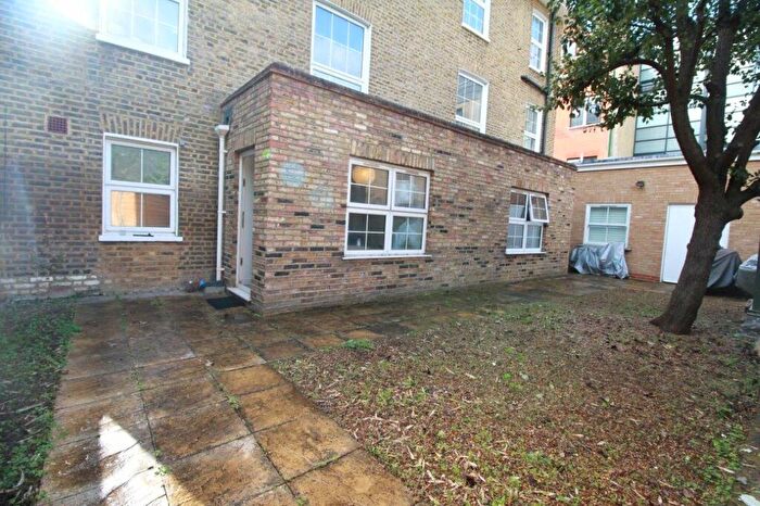 1 Bedroom Apartment To Rent In Thane Villa, Finsbury Park, London, N7