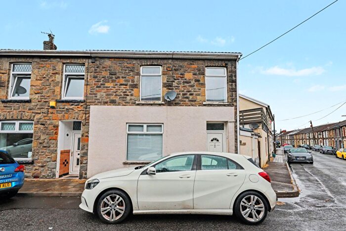 3 Bedroom End Of Terrace House For Sale In North Street, Abercynon, Rhondda Cynon Taf, CF45
