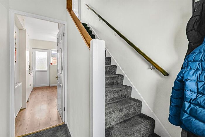 3 Bedroom Terraced House For Sale In Burnett Square, Hertford, SG14
