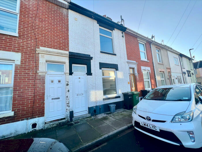 2 Bedroom House To Rent In Lower Brookfield Road, Portsmouth, PO1