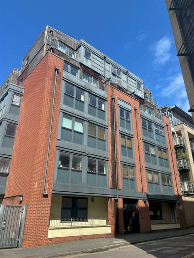 1 Bedroom Detached House To Rent In Centro Charles Street Bristol, BS1