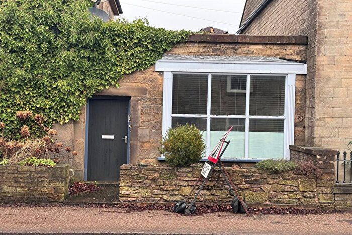 1 Bedroom Flat To Rent In High Street, Chapel-En-Le-Frith, SK23