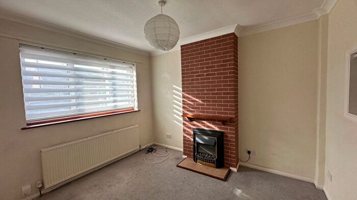 2 Bedroom Flat For Sale In - Tunnel Avenue, Greenwich, London, SE10