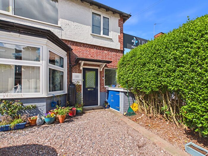 1 Bedroom Flat For Sale In Boldmere Road, Sutton Coldfield, B73