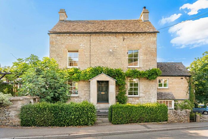 4 Bedroom Detached House For Sale In Tetbury Hill, Avening, Tetbury, Gloucestershire, GL8