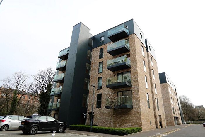 2 Bedroom Flat To Rent In Hamilton Gardens, Glasgow, Glasgow City, G12