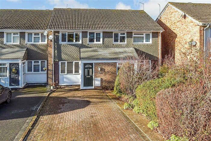 3 Bedroom Terraced House For Sale In Cherwell Close, Tonbridge, Kent, TN10