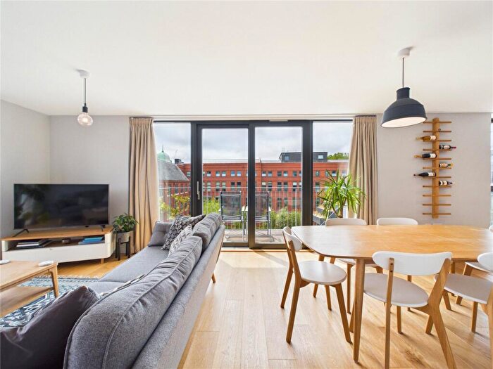 2 Bedroom Apartment For Sale In Tobacco Store, Bristol, BS3