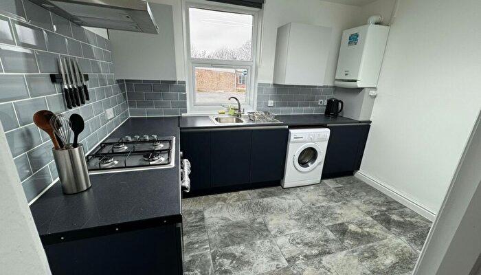 1 Bedroom Flat To Rent In High Street, London, NW10