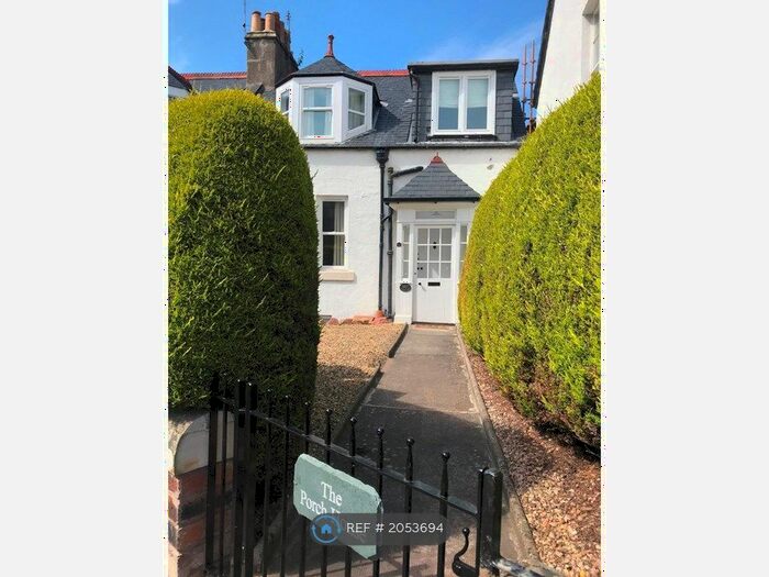 3 Bedroom Semi-Detached House To Rent In Kinnessburn Road, St. Andrews, KY16