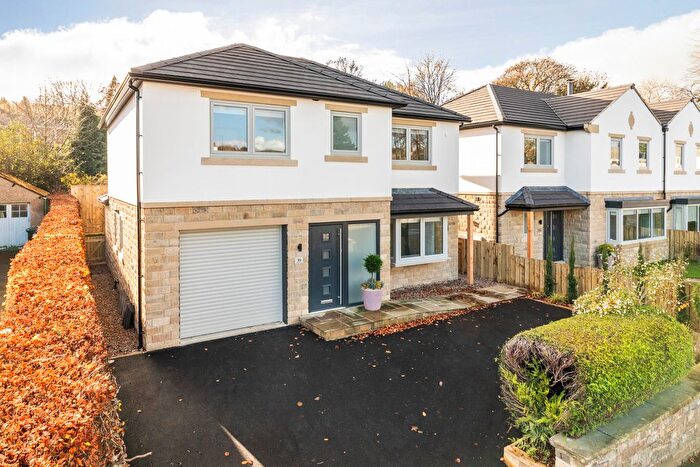 4 Bedroom Detached House To Rent In Skipton Road, Ilkley, LS29