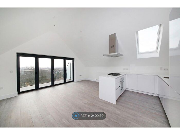 2 Bedroom Flat To Rent In London, London, SE19