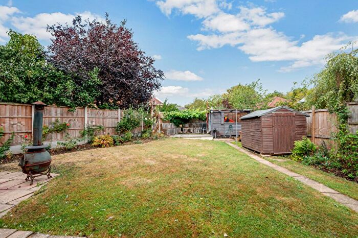 5 Bedroom Detached House For Sale In Generous Corner Plot On Delamare Road, Melton, LE13