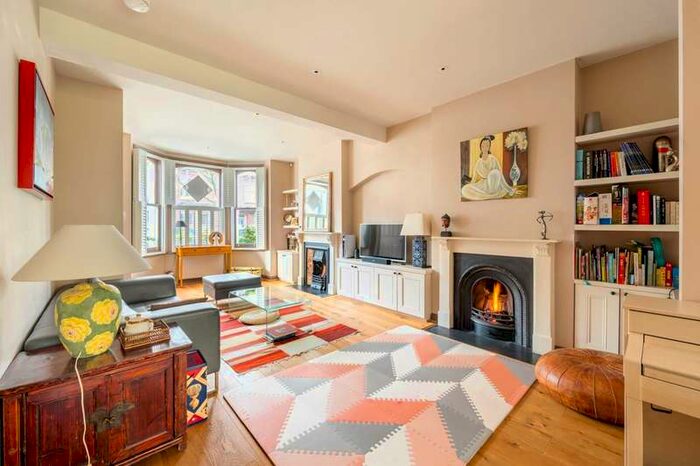 4 Bedroom House To Rent In Musard Road, Barons Court, W6