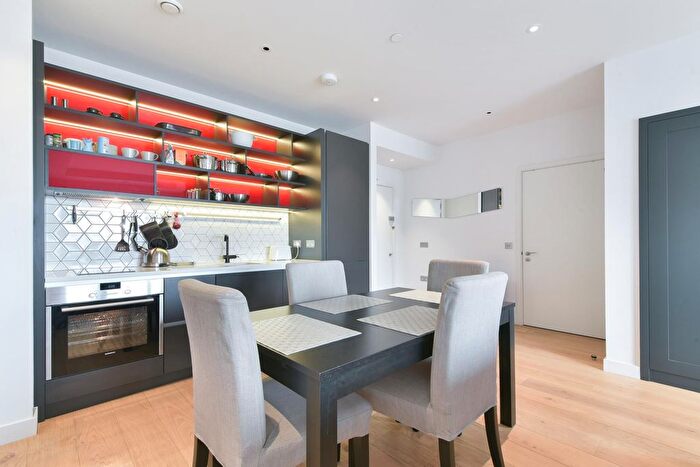 1 Bedroom Flat To Rent In Grantham House, London City Island, London, E14