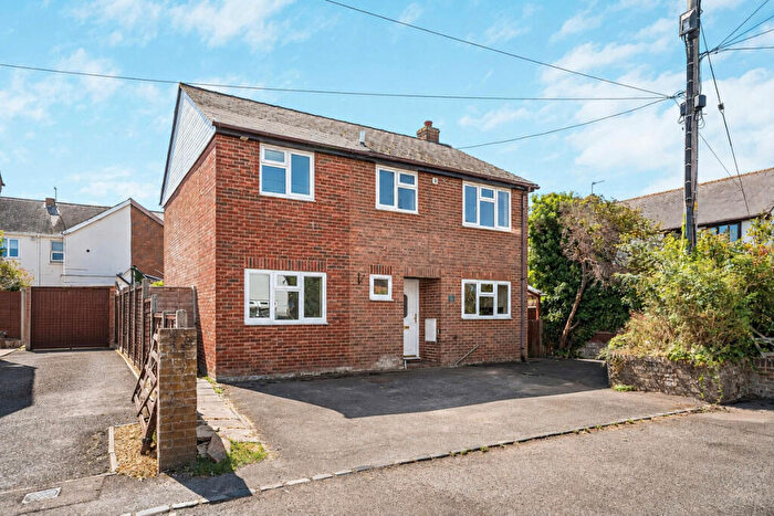3 Bedroom Detached House For Sale In A Bourne Street, Didcot, OX11