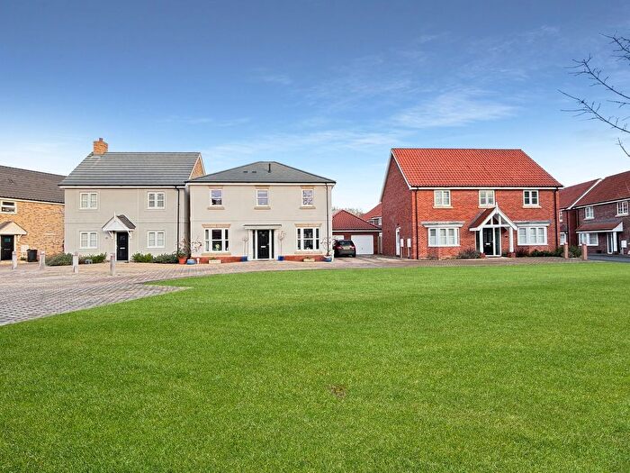 4 Bedroom Detached House For Sale In St Andrews Close, Alresford, Colchester, CO7