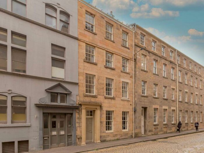 2 Bedroom Flat To Rent In Thistle Street, Edinburgh, EH2