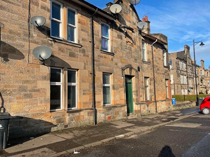 2 Bedroom Flat To Rent In Wallace Street, Stirling Town, Stirling, FK8