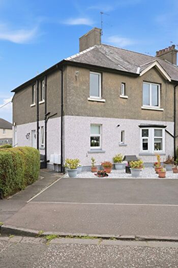 2 Bedroom Flat For Sale In Orchard Street, Grangemouth, FK3