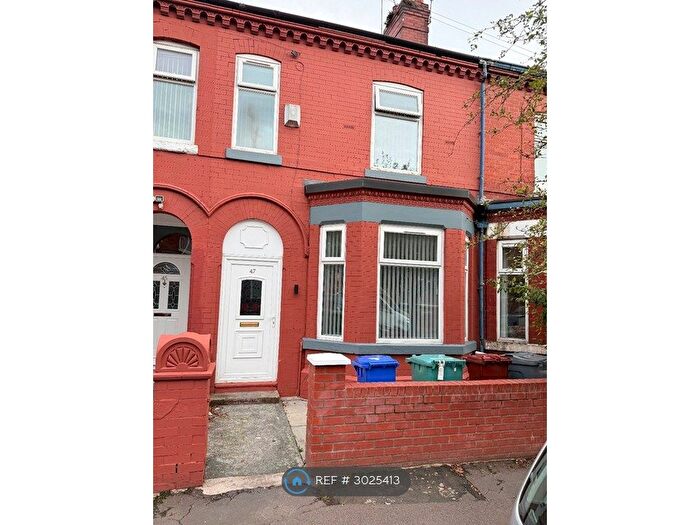 3 Bedroom Terraced House To Rent In Duncan Road, Manchester, M13