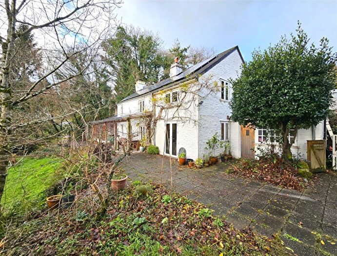 6 Bedroom Cottage For Sale In Harrowbarrow, Callington, PL17