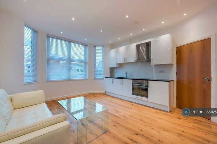 1 Bedroom Flat To Rent In Riffel Road, London, NW2