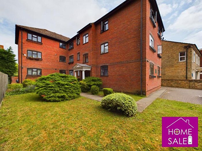 1 Bedroom Flat For Sale In Bromham Road Bedford, MK40