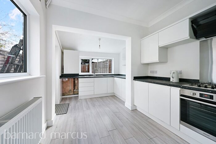 3 Bedroom Terraced House To Rent In Sorrento Road, Sutton, SM1