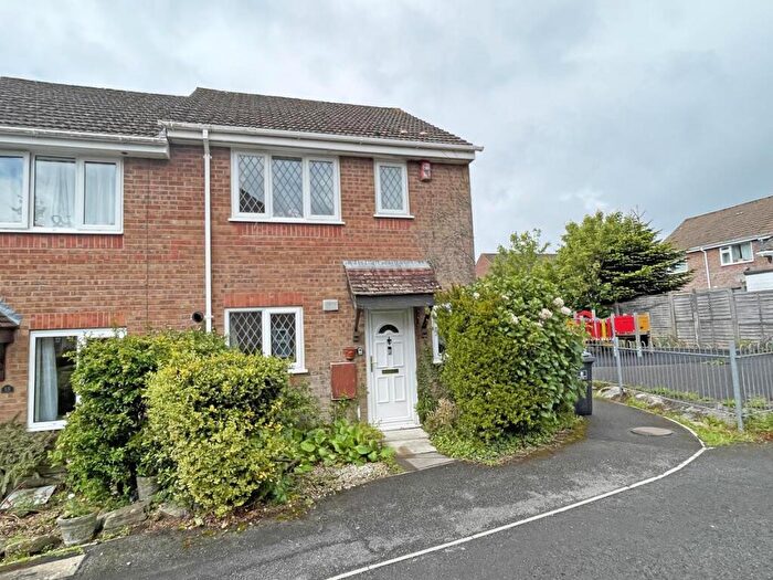3 Bedroom End Of Terrace House For Sale In Widey Court, Plymouth, PL6