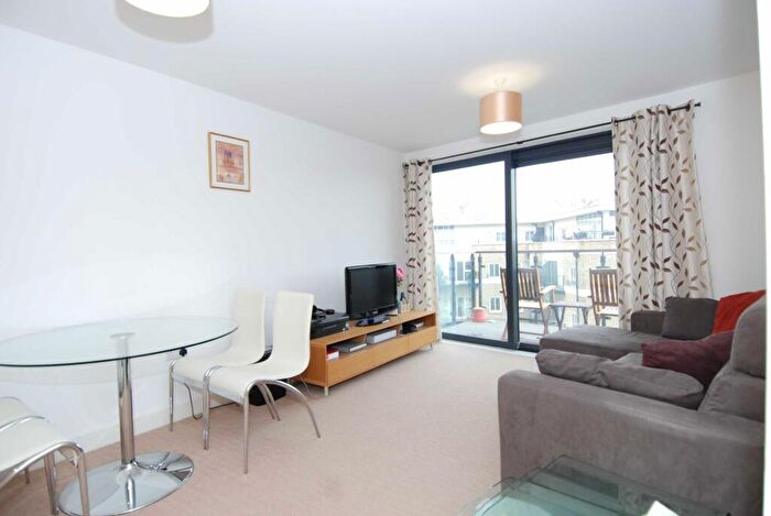 1 Bedroom Apartment To Rent In Hotspur Street, London, SE11