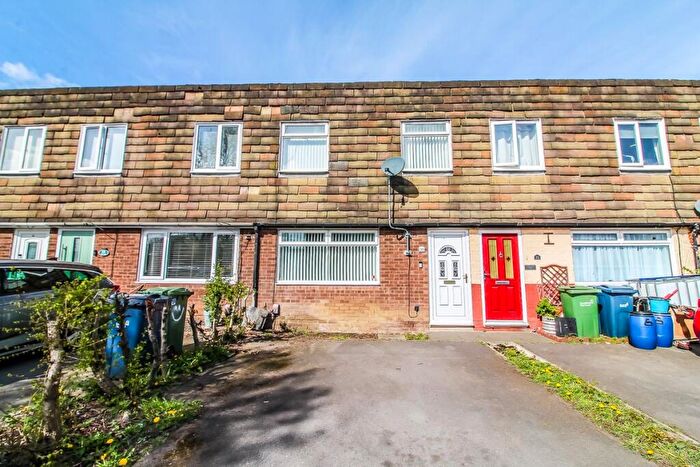 3 Bedroom Terraced House For Sale In Rosegill, Albany, Washington, NE37