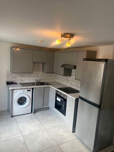 2 Bedroom Flat To Rent In Arthur Street, Cardiff, CF24