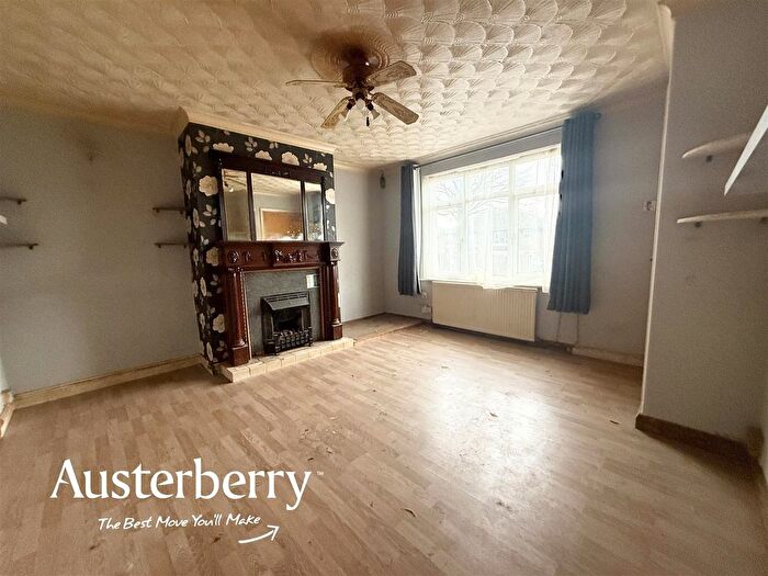 2 Bedroom Town House For Sale In Sherwin Road, Stoke-On-Trent, ST6