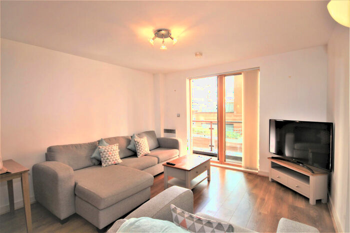 1 Bedroom Apartment To Rent In Barton Place, Hornbeam Way, Manchester, M4