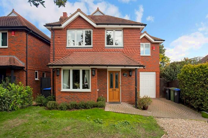 4 Bedroom Detached House To Rent In Portsmouth Road, Cobham, KT11