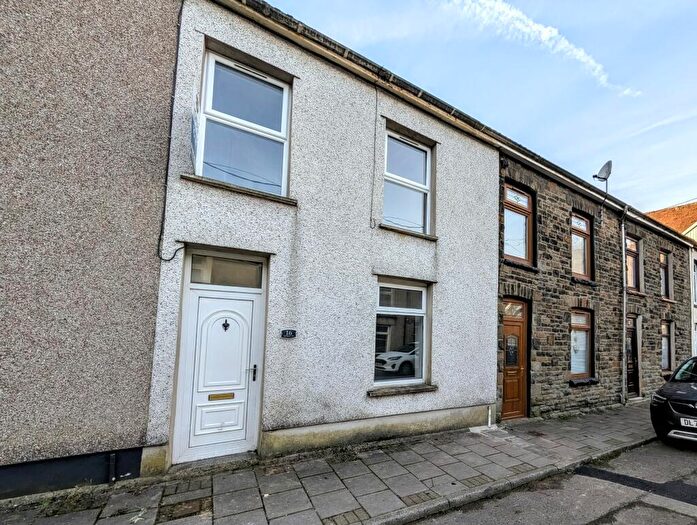 3 Bedroom Terraced House To Rent In Wind Street, Porth, CF39