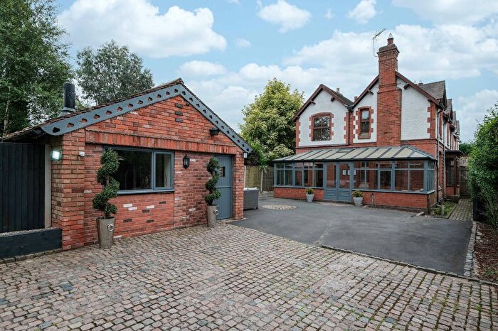 4 Bedroom Semi-Detached House For Sale In Broad Lane, Tanworth-In-Arden, Solihull, B94