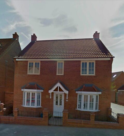 4 Bedroom Detached House To Rent In O'neill Road, Grange Farm, Milton Keynes, MK8