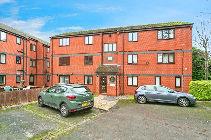 2 Bedroom Flat For Sale In Beresford Road, Prenton, Merseyside, CH43